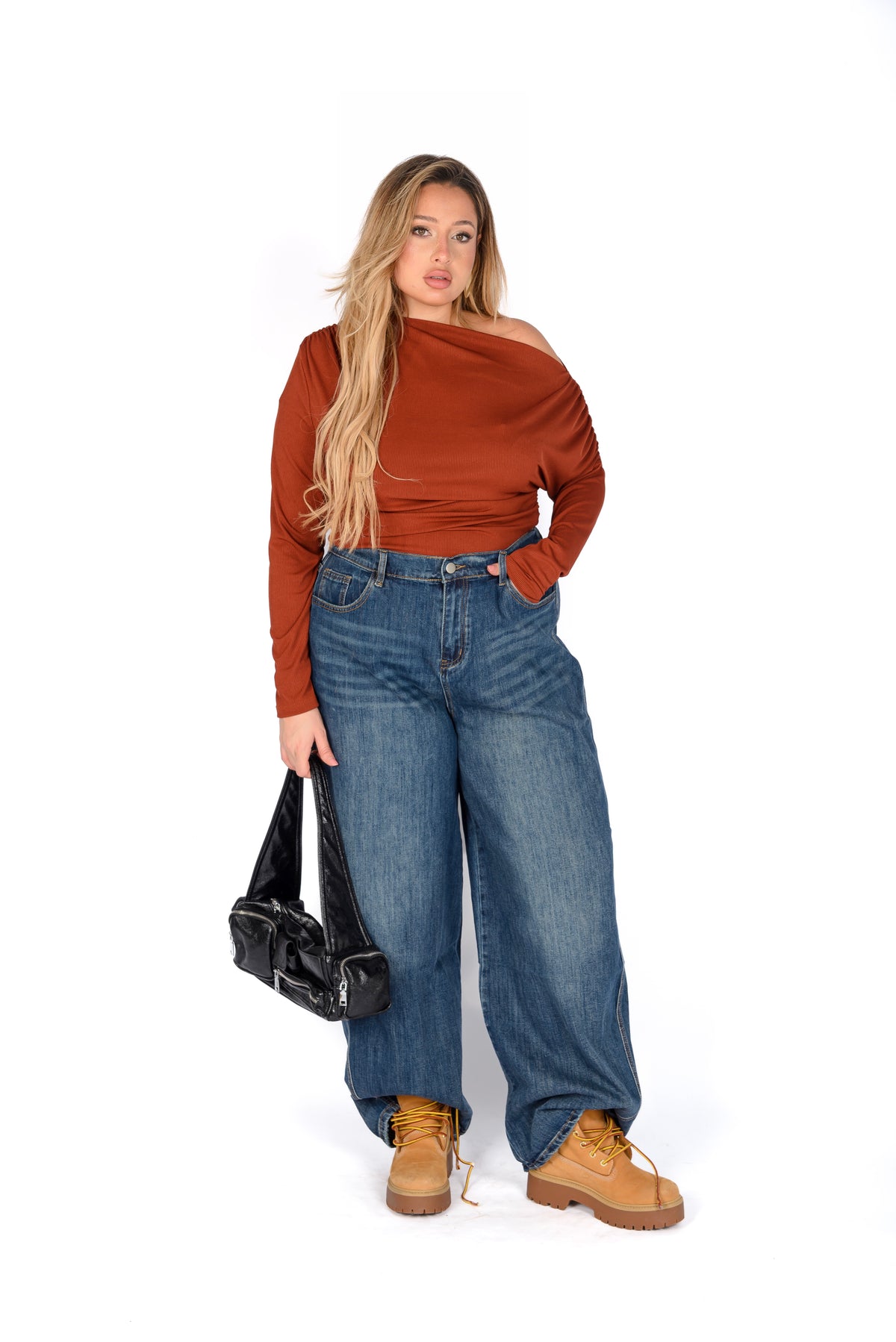 Body Soleil Costina