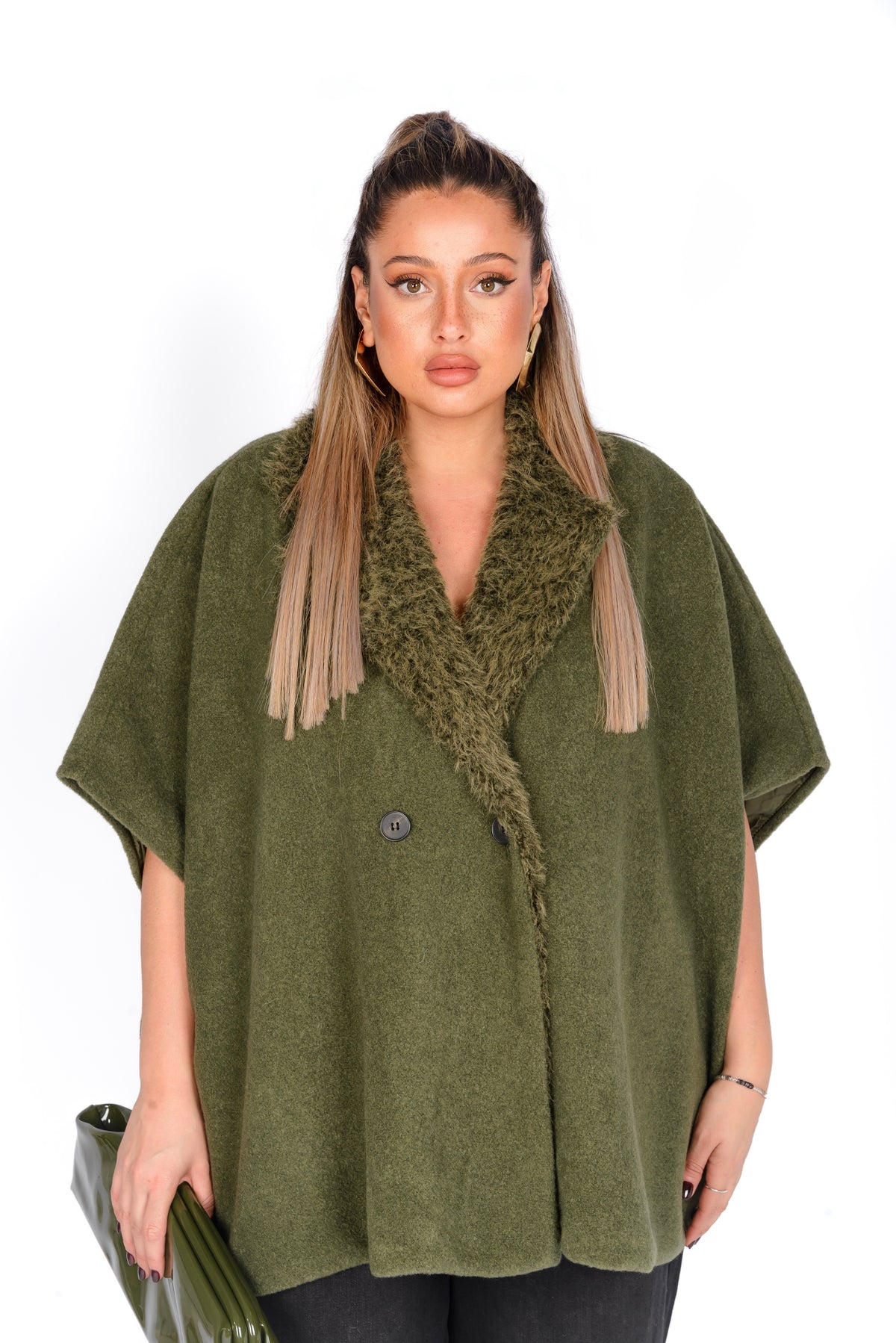 Mantella Oversize