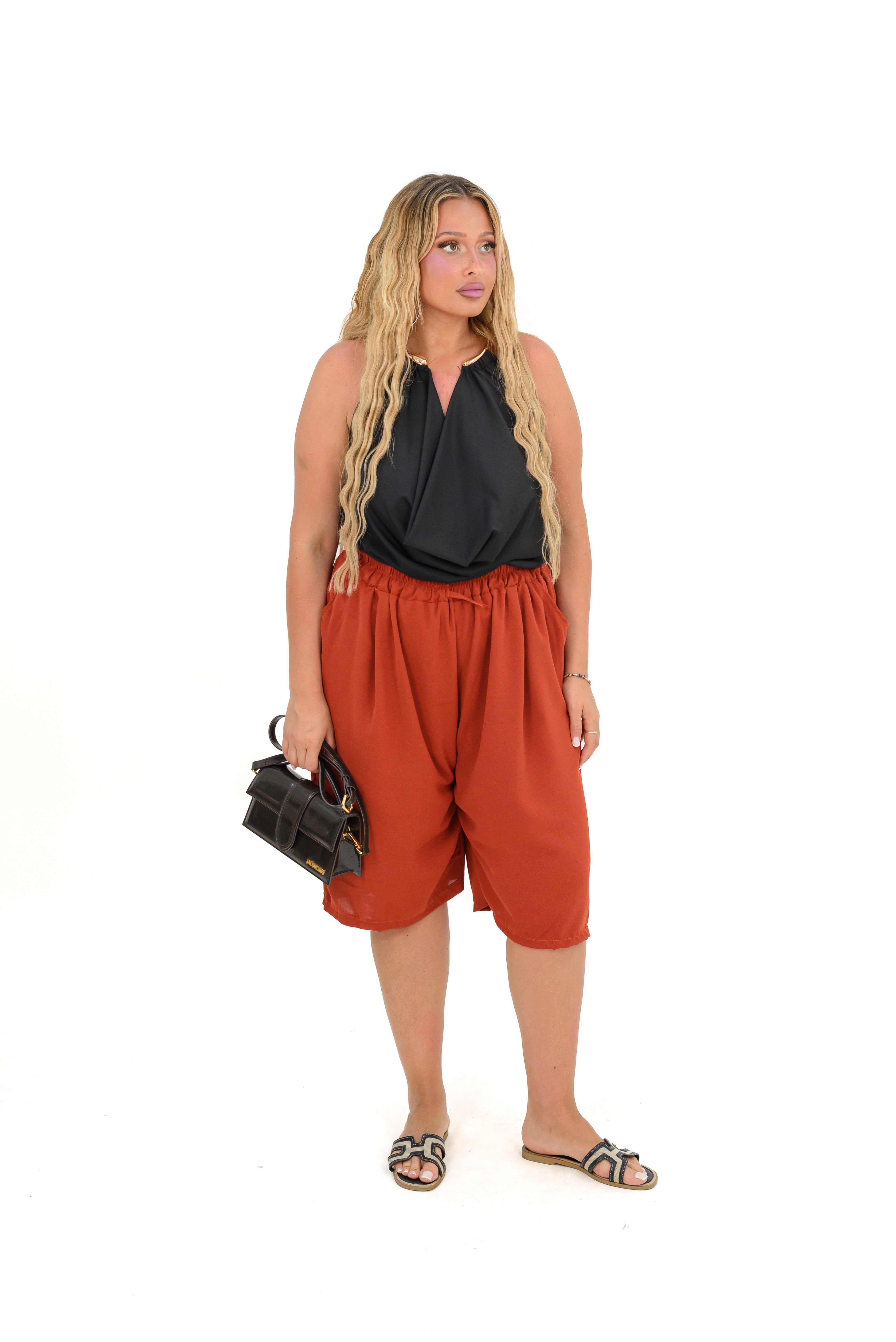 Bermuda Vivienne Lino
