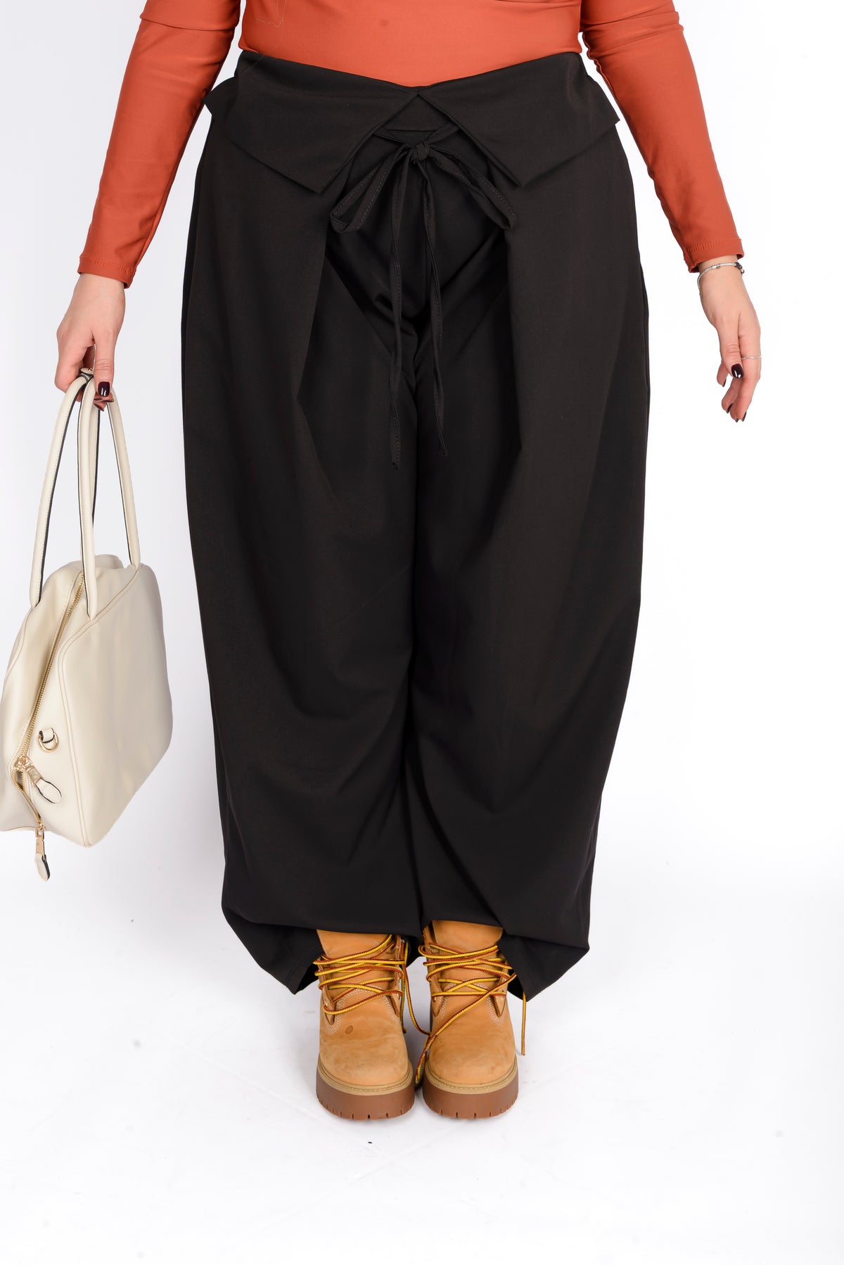 Pantalone Element