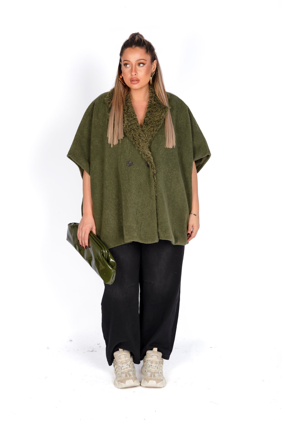 Mantella Oversize