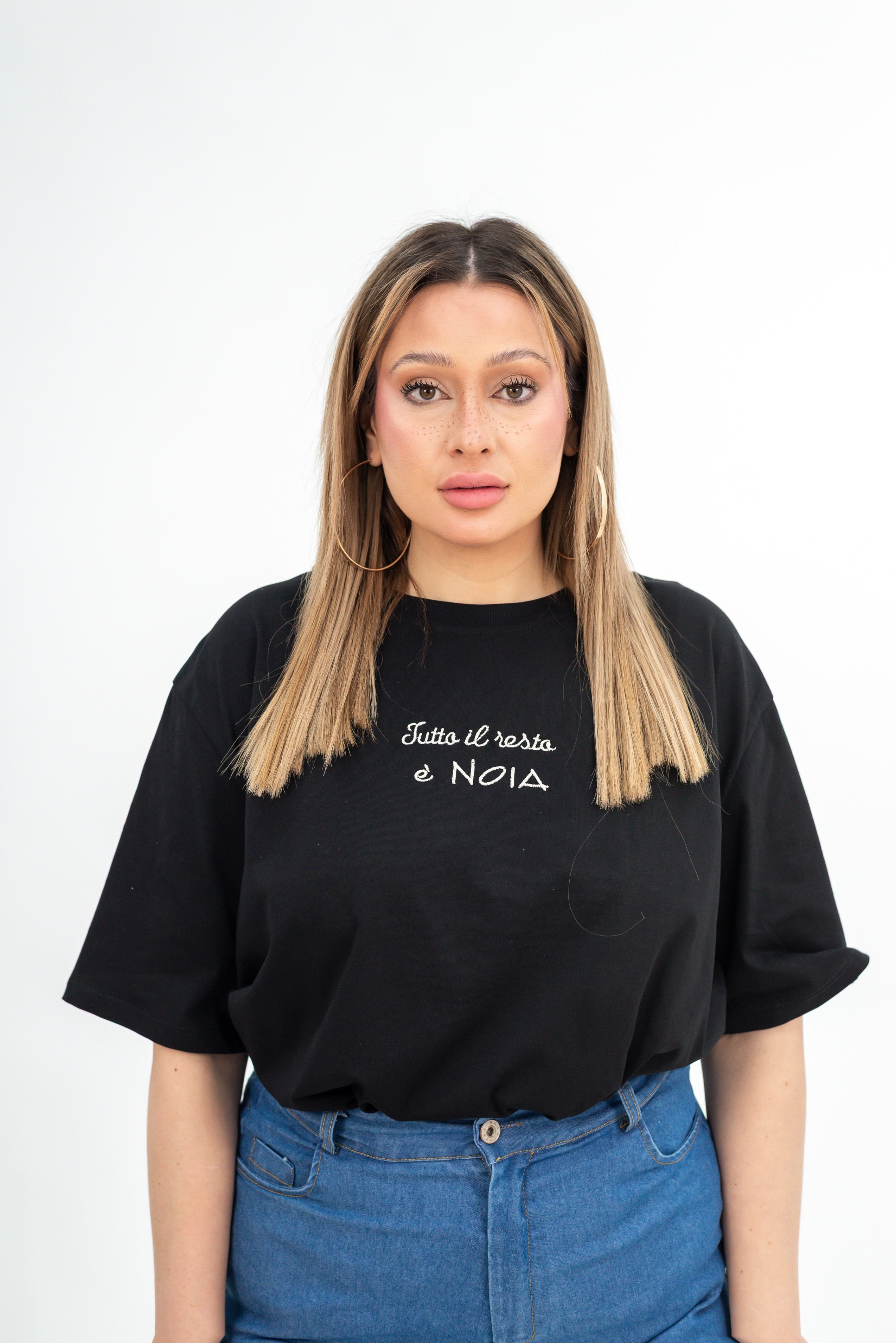 T-Shirt "Tutto Il Resto è Noia"